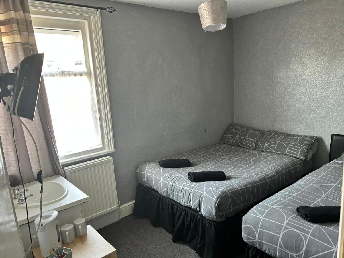 Guest house Adina *